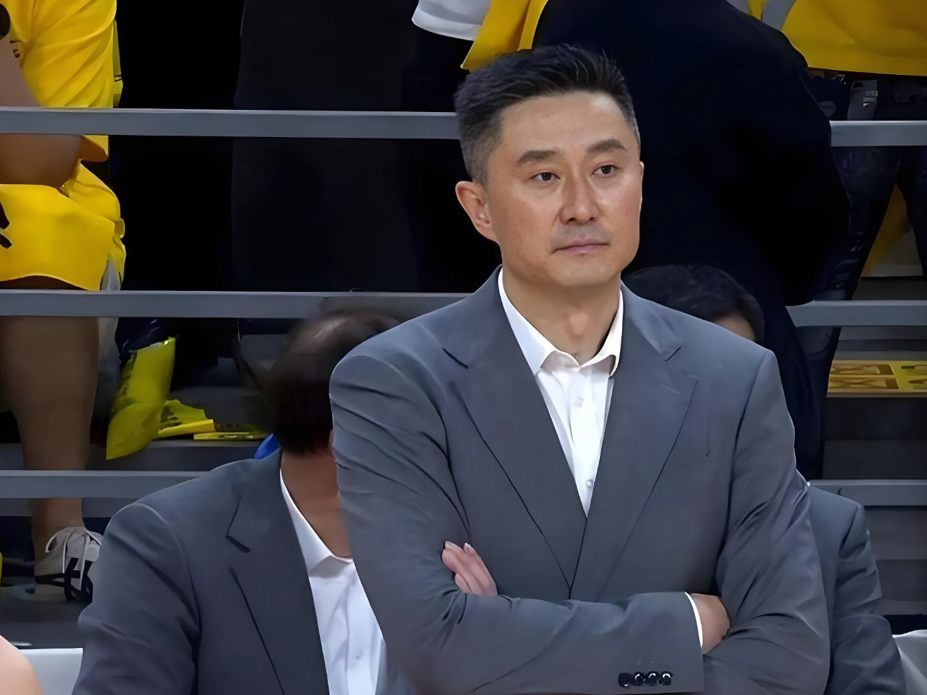 b体育-输上海40分！杜锋点评，道出了广东队输球的5大原因