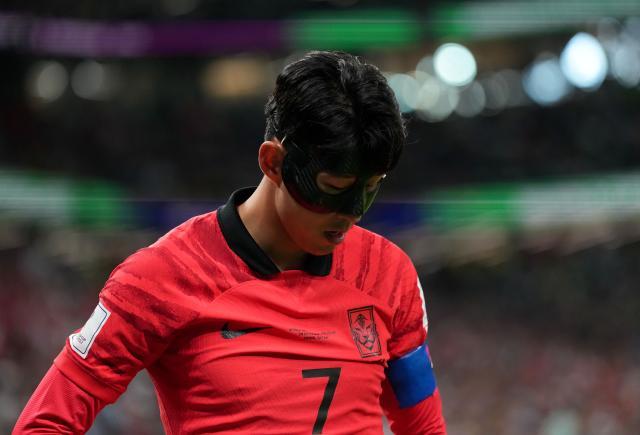 b体育app-孙兴慜首战到底发挥多少?战术功能打折为何还重用